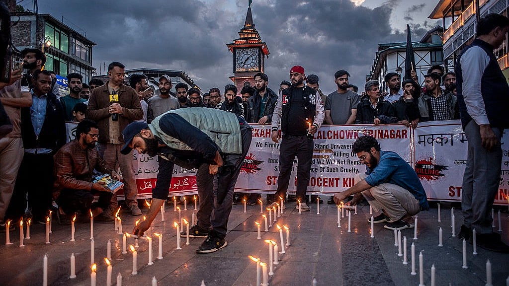 आतंकियों के मंसूबों को नाकाम करने के चार कदम / योगेंद्र यादव