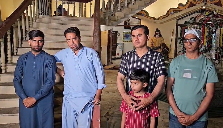 'पाकिस्तान नहीं लौटेंगे, यही है हमारा देश', पाक से आए हिंदू शरणार्थियों ने छत्तीसगढ़ में रहने की लगाई गुहार