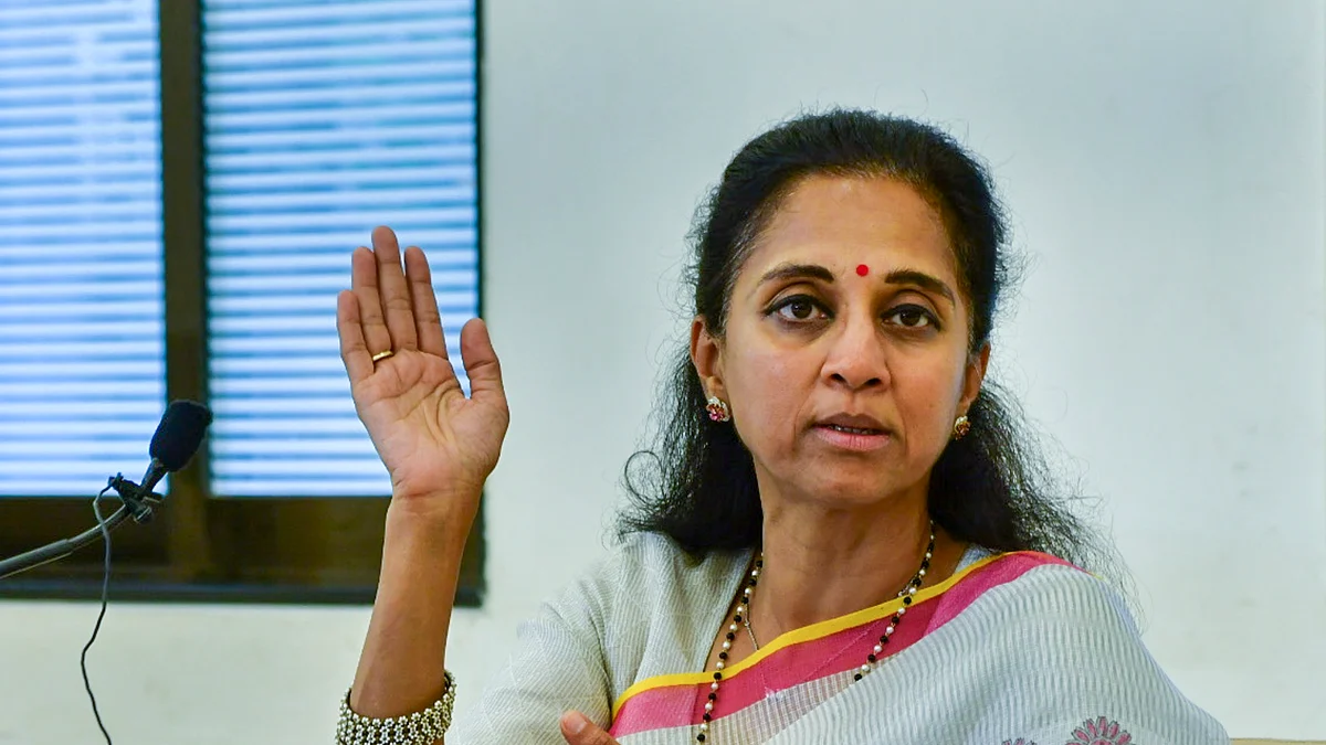 विमान दुर्घटना का मुद्दा संसद में उठाएंगी सुप्रिया सुले, सरकार से श्वेत पत्र लाने की मांग की
