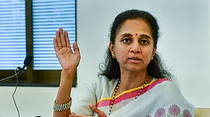 महाराष्ट्रः सुप्रिया सुले ने लाडकी बहिन योजना में 4900 करोड़ रुपये के घोटाले का आरोप लगाया, सरकार को घेरा