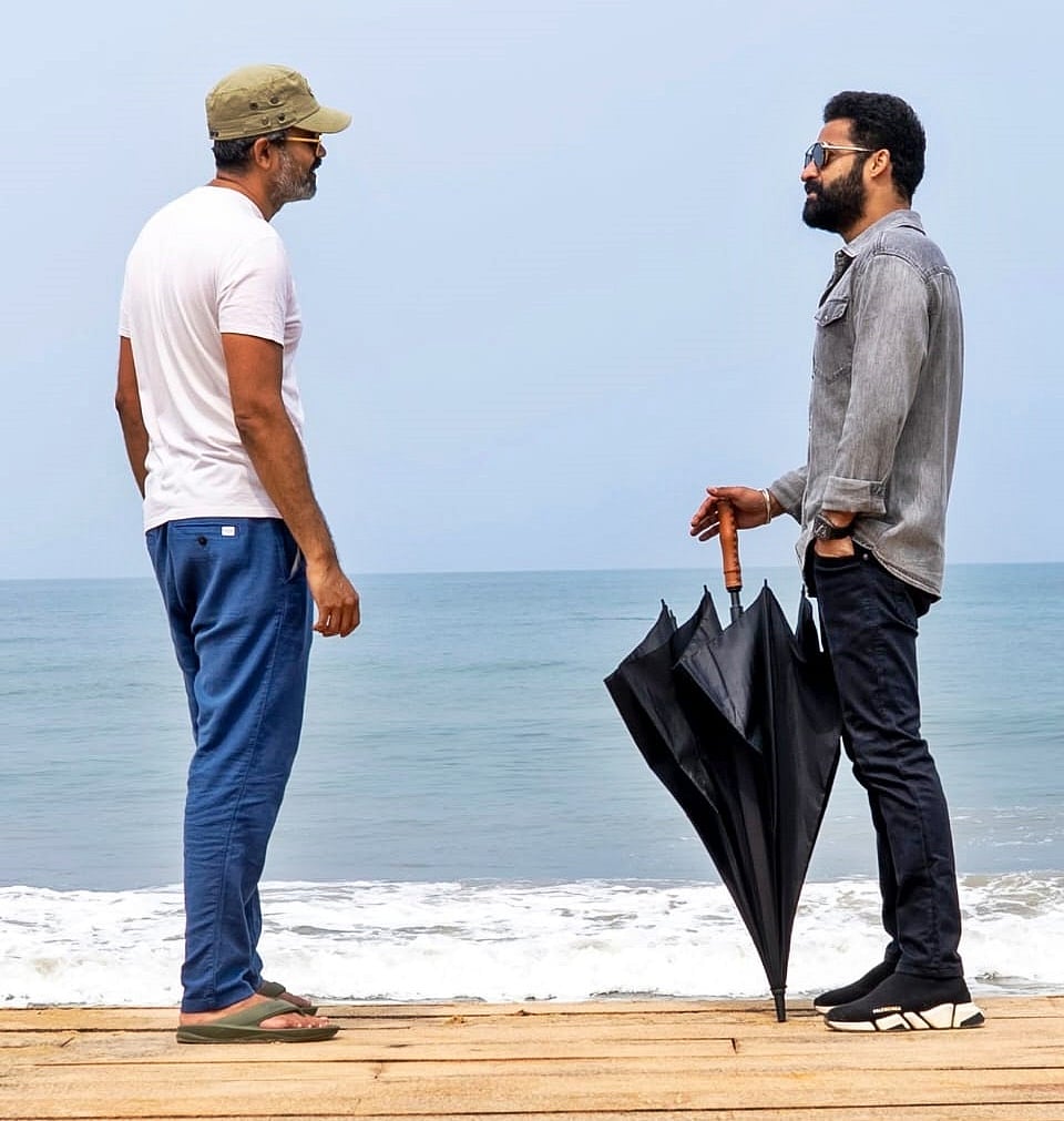 सिनेजीवन: बॉलीवुड में गूंजी वैभव सूर्यवंशी के शतक की गूंज और इरफान की डेथ एनिवर्सरी पर छलका शूजित सरकार का दर्द