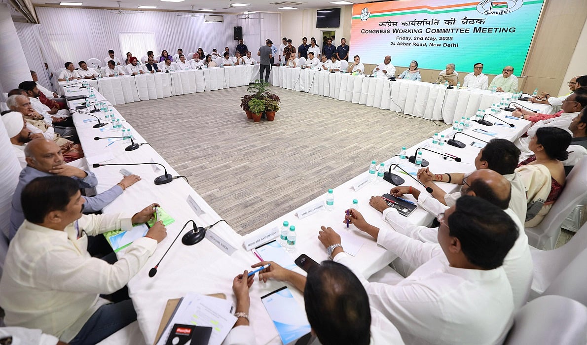 CWC ने जातिगत गणना पर पास किया प्रस्ताव, सरकार से हर चरण की स्पष्ट समयसीमा की घोषणा की मांग