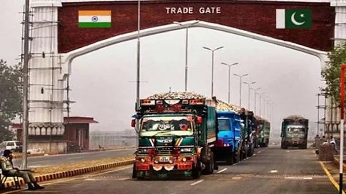 पहलगाम हमले के बाद पाकिस्तान को एक और झटका, भारत ने सभी तरह के आयात पर लगा दी रोक
