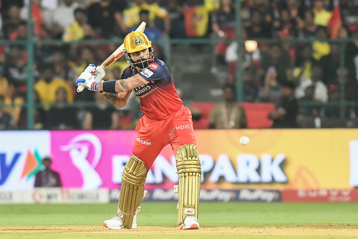 खेल: IPL 2026 में विराट कोहली रचेंगे इतिहास और धोनी के खास क्लब में हो सकती है संजू सैमसन की एंट्री 