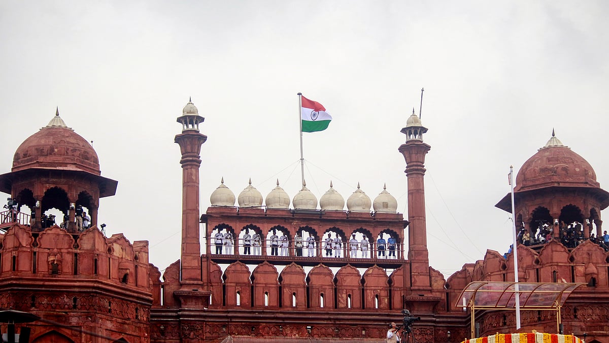 दिल्ली की ऐतिहासिक इमारतों की सुरक्षा बढ़ाई गई