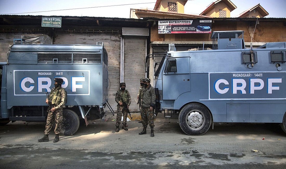 भारत-पाक तनावः CRPF ने तबादले, प्रशिक्षण स्थगित किए, दो दर्जन कंपनियों को जम्मू-कश्मीर जाने का आदेश