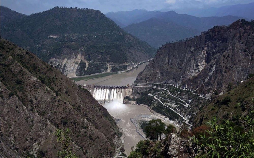भारत ने सीजफायर के बावजूद सिंधु जल संधि स्थगित रखने का किया ऐलान, पाकिस्तान ने हवाई क्षेत्र खोलने की घोषणा की
