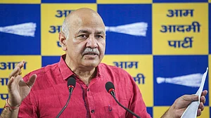 'और कोई रास्ता नहीं बचा है', केजरीवाल के बाद मनीष सिसोदिया ने भी जस्टिस स्वर्णकांता को लिखी चिट्ठी