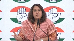 'BJP के पोस्टर बॉय डिप्टी सीएम सम्राट चौधरी, सहूलियत के हिसाब से घटा-बढ़ा सकते अपनी उम्र', कांग्रेस ने कसा तंज