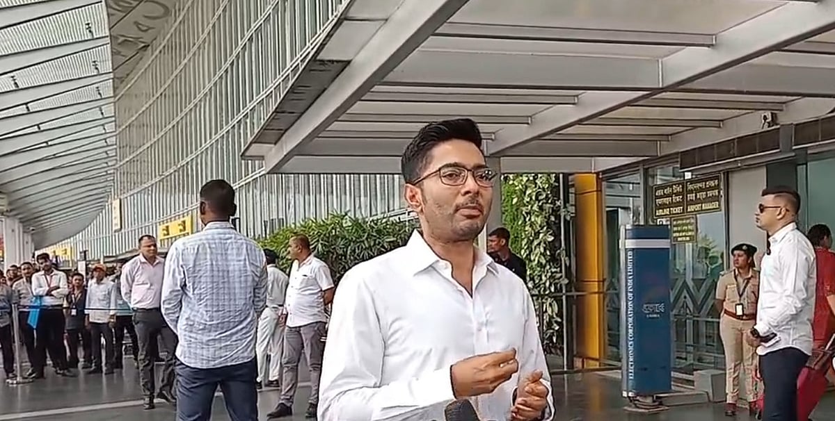 टीएमसी के राष्ट्रीय महासचिव और सांसद अभिषेक बनर्जी 
