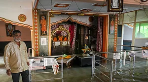 बेंगलुरु में बारिश से लोगों का बूरा हाल, अब तक पांच लोगों की मौत