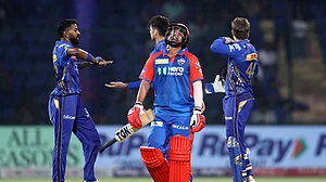 IPL 2025: फाइनल से कम नहीं होगा आईपीएल का 63वां मैच, दिल्ली-मुंबई के बीच वानखेड़े स्टेडियम में महामुकाबला