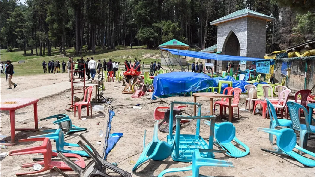 राम पुनियानी का लेखः पहलगाम त्रासदी, मुसलमानों के खिलाफ नफरत और भारतीय डेलिगेशन की विदेश यात्राएं