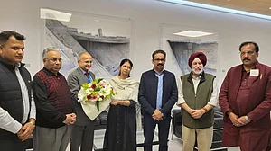 ग्रीस पहुंचा कनिमोझी का प्रतिनिधिमंडल, आतंकवाद के खिलाफ भारत की 'जीरो टॉलरेंस' नीति पर करेगा बात