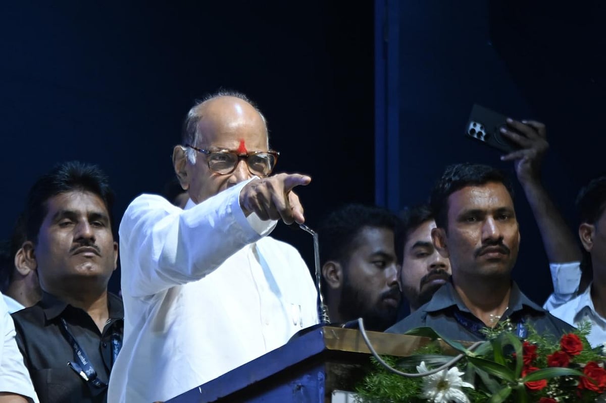 शरद पवार ने केंद्र पर साधा निशाना, कहा- सरकार पड़ोसी देशों से सार्थक संवाद का माहौल बनाने में विफल रही