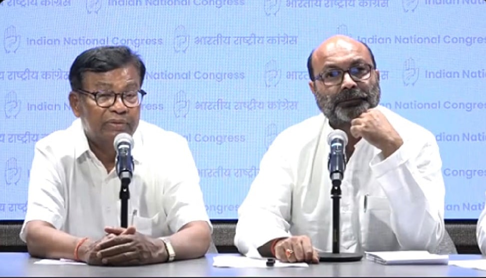 प्लेन क्रैश से देश गम में डूबा और ओडिशा की BJP सरकार जश्न मना रही है, यह जनता का अपमान हैः कांग्रेस