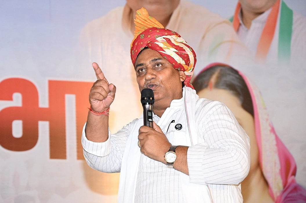 राजस्थान के मुख्यमंत्री और मंत्रियों के फोन 'दिल्ली वाले' सुनते हैं... डोटासरा ने बीजेपी सरकार पर कसा तंज