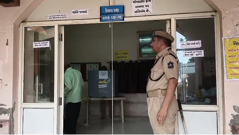 चार राज्यों की पांच विधानसभा सीटों पर उपचुनाव के लिए मतदान जारी, सुरक्षा के पुख्ता इंतजाम
