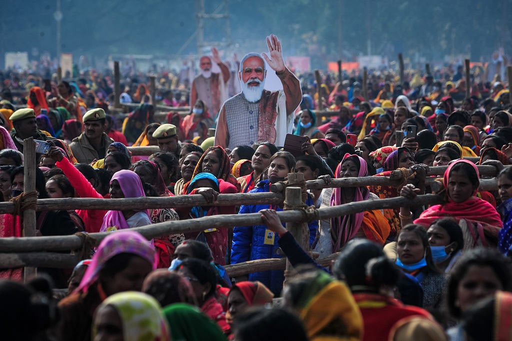 मोदी सरकार में महिला सशक्तीकरण और लैंगिक समानता, खोखले दावे और झूठे नारे तक सीमित
