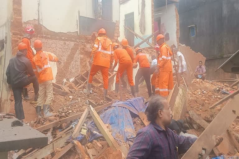 केरल में इमारत ढहने से तीन प्रवासी मजदूरों की मौत, 14 लोगों को सुरक्षित बाहर निकला गया, जांच के आदेश