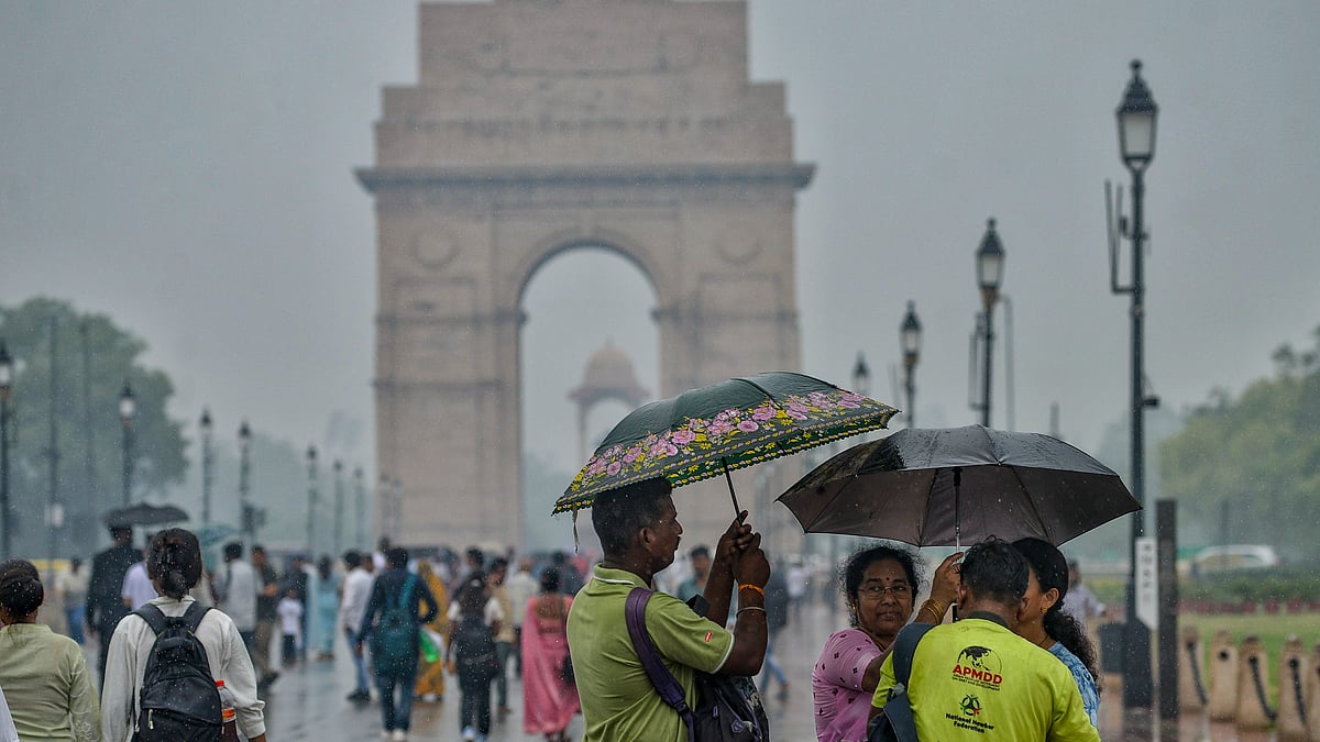 दिल्ली में झमाझम बारिश के साथ मानसून ने दी दस्तक, 9 दिन पहले ही पूरे देश में पहुंच गया मानसून