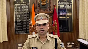 बिहारः फेमस होने के लिए सामाजिक वैमनस्य फैलाने की कोशिश, यूट्यूबर समेत तीन पर केस दर्ज, तलाश में जुटी पुलिस