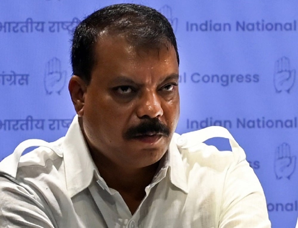 मध्य प्रदेश में झूठे मुकदमों के खिलाफ सड़क पर उतरी कांग्रेस, उमंग सिंघार बोले- झूठ के विरुद्ध लड़ने को तैयार
