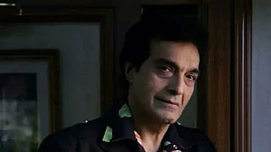 दिग्गज अभिनेता-निर्माता धीरज कुमार का निधन, फिल्म और टीवी इंडस्ट्री में शोक की लहर