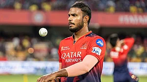 RCB के तेज गेंदबाज यश दयाल पर अब नाबालिग से दुष्कर्म का आरोप, जयपुर में प्राथमिकी दर्ज, जांच शुरू