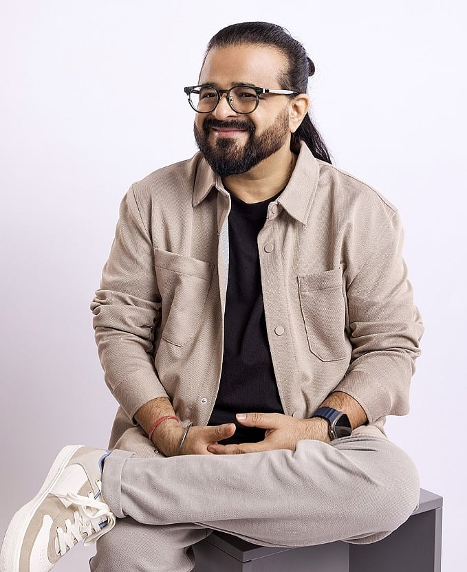 सिनेजीवन: सोच से मेल नहीं खाने वालों के साथ काम नहीं करते प्रीतम और वरुण धवन की प्रेमिका बनेंगी मेधा राणा