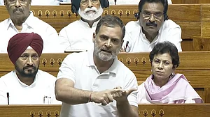 'ये राष्ट्रविरोधी बिल, देश के चुनावी नक्शे को बदलने की कोशिश कर रही BJP', राहुल गांधी ने मोदी सरकार की नियत पर उठाए सवाल