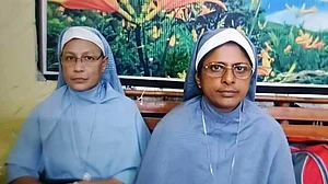 केरल की इन दो नन को छत्तीसगढ़ में धर्म परिवर्तना कराने का आरोप लगाकर गिरफ्तार किया गया था।