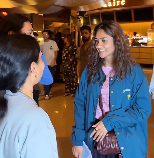 सिनेजीवन: मृणाल ठाकुर ने दर्शकों संग देखी 'सन ऑफ सरदार 2' और भूटान में हुमा कुरैशी पर मुर्गे ने किया था हमला