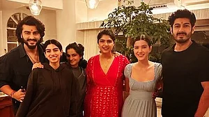 सिनेजीवन: अर्जुन कपूर से लेकर सोनू सूद तक, सितारों ने लुटाया बहनों पर प्यार और दिव्या दत्ता को शादी की चाह थी, लेकिन...