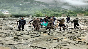उत्तराखंड में बढ़ती आपदा की घटनाएं प्रकृति का कोप या इंसान की नासमझी?