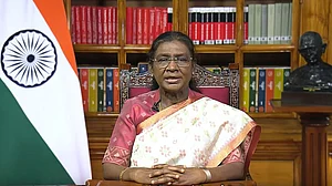 स्वतंत्रता दिवस की पूर्व संध्या पर राष्ट्रपति द्रौपदी मुर्मू बोलीं, 'हमारे लिए संविधान और लोकतंत्र सर्वोपरि'