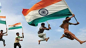 स्वतंत्रता दिवस विशेषः दिल पे रखके हाथ कहिए, देश क्या आजाद है?