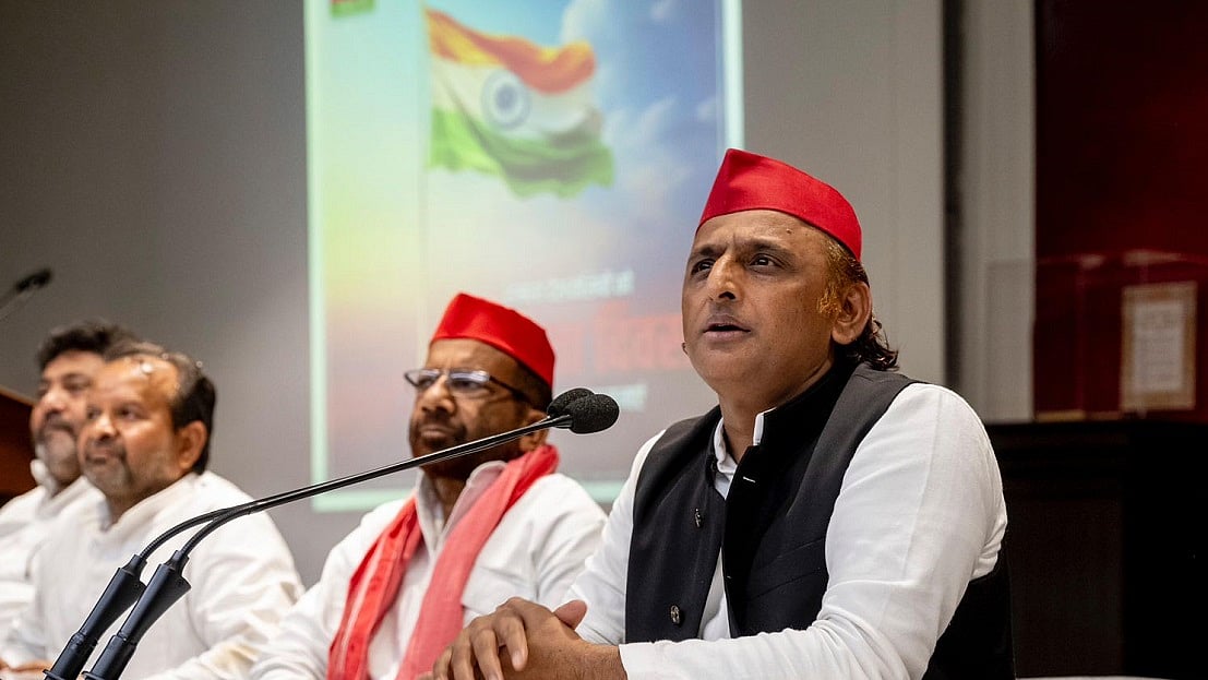 कुछ अदृश्य शस्त्र गुप्त रूप से देश, समाज पर बेहद घातक हमला कर रहे: अखिलेश यादव