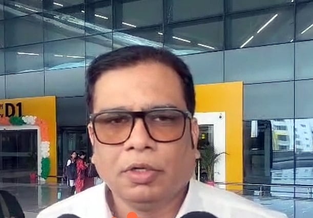 JDU विधायक ने EC को घेरा, कहा- चुनाव आयोग कौन होता है किसी नेता को माफी मंगवाने वाला?