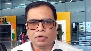JDU विधायक ने EC को घेरा, कहा- चुनाव आयोग कौन होता है किसी नेता को माफी मंगवाने वाला?