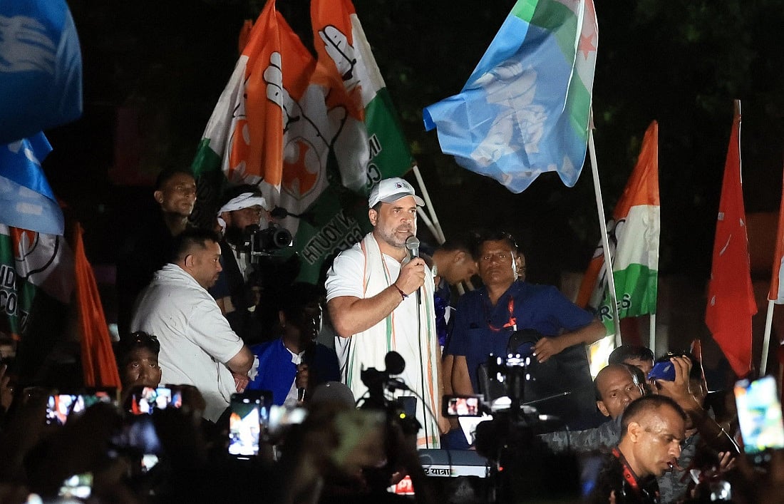 राहुल गांधी ने पीएम मोदी की चुप्पी पर साधा निशाना, बोले- बिहार दौरे के दौरान ‘वोट चोरी’ पर एक शब्द भी नहीं कहा