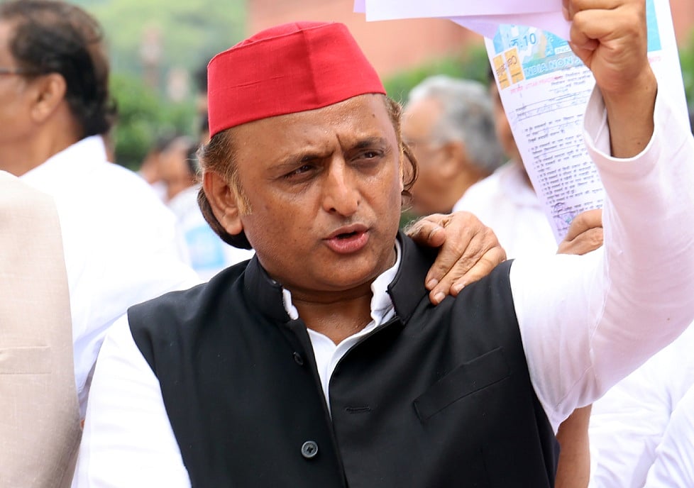 अब लड़ाई केवल चुनाव प्रक्रिया बचाने की नहीं, बल्कि देश को बचाने की है: अखिलेश यादव
