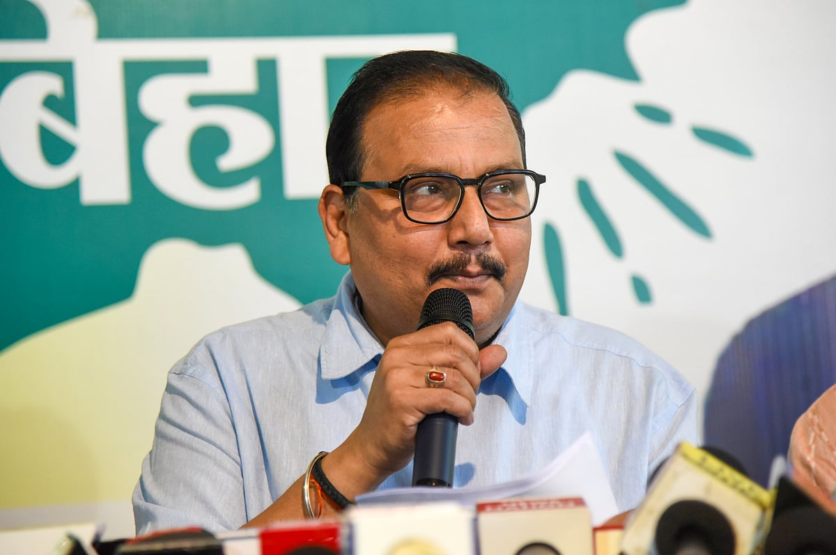 'अगर बिहार में घुसपैठिए हैं तो यह सरकार की विफलता नहीं तो क्या है', मनोज झा ने गिरिराज सिंह पर किया पलटवार
