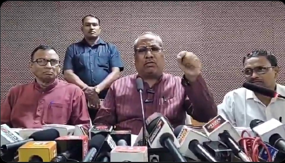योगी सरकार में मंत्री संजय निषाद की बीजेपी को धमकी, कहा- हमसे नहीं हो रहा फायदा तो गठबंधन तोड़ दे