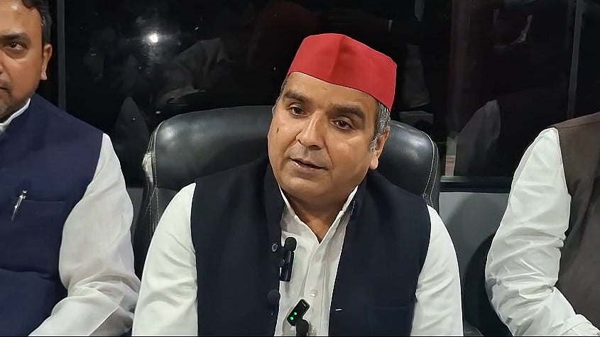 'विदेश नीति को लेकर ‘कन्फ्यूज’ है मोदी सरकार, देश के हित अहित के बारे में इन्हें कुछ नहीं पता', SP सांसद का केंद्र पर तंज