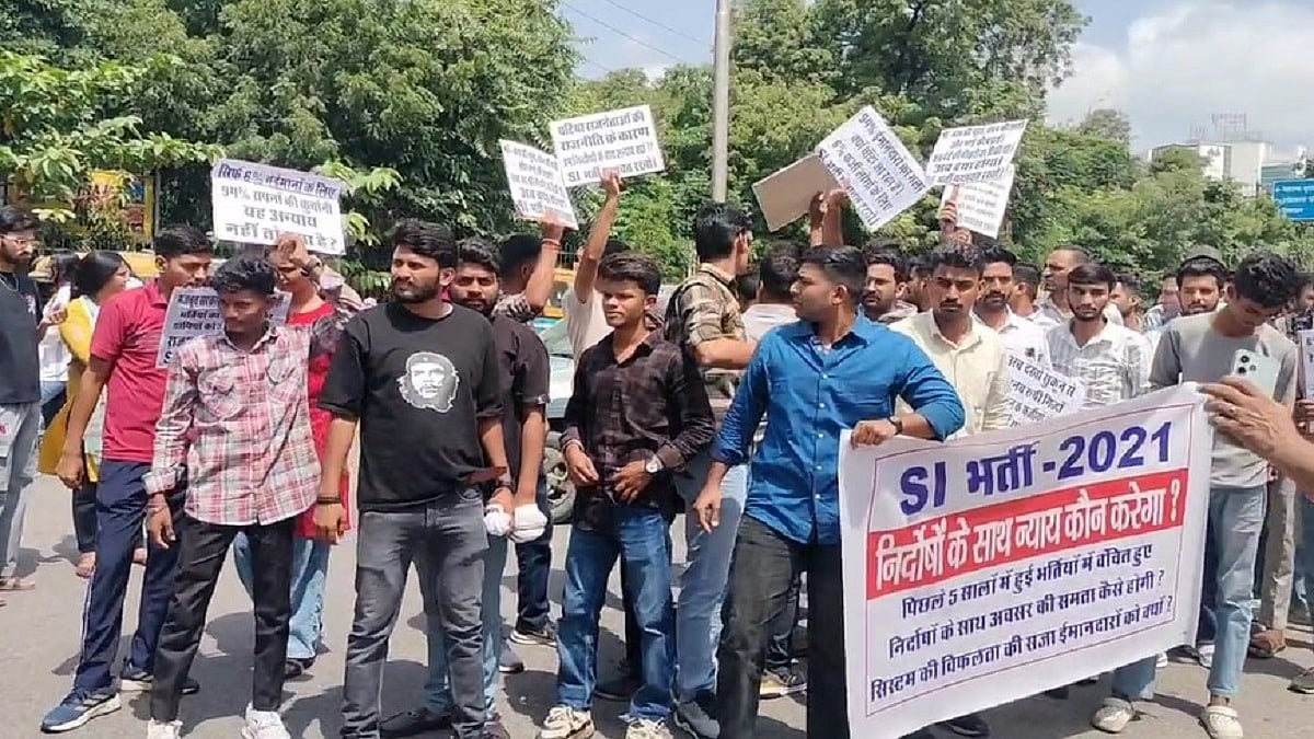 राजस्थान SI भर्ती रद्द होने पर छात्रों का फूटा गुस्सा, प्रदर्शन के दौरान पुलिस से हुई तीखी बहस