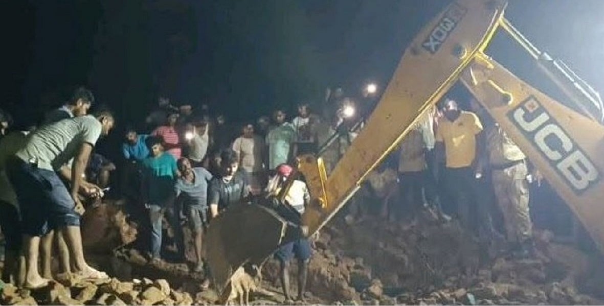 झारखंडः झरिया में बारिश से जर्जर क्वार्टर धंसा, दो बच्चों समेत तीन की मौत, चार लोग घायल, BCCL के खिलाफ नाराजगी
