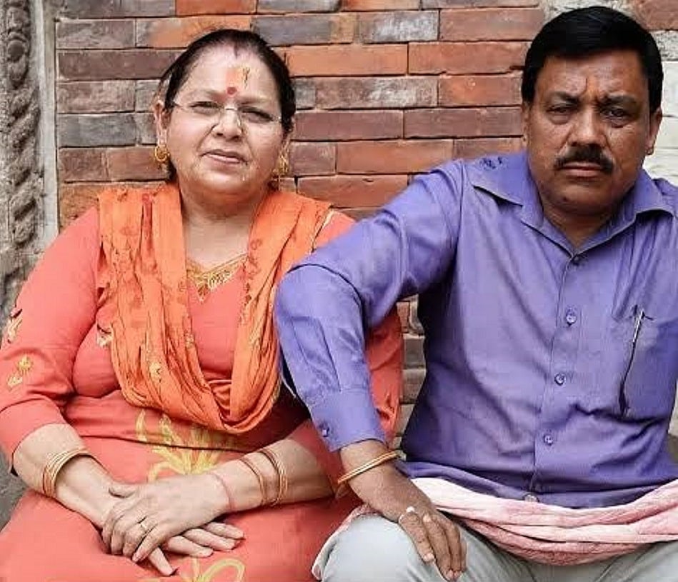 नेपाल के पशुपतिनाथ मंदिर में दर्शन के लिए गई भारतीय महिला की उपद्रव के दौरान मौत, पति शव लेकर लौटा