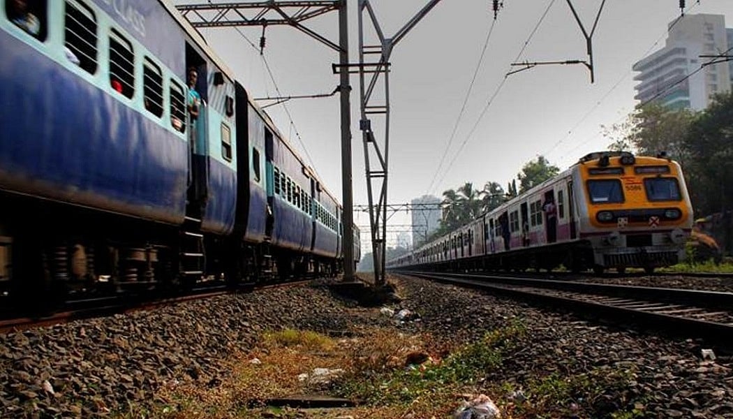 रेलवे ने अक्टूबर से टिकट आरक्षण के नियमों में किया बड़ा बदलाव, केवल आधार प्रमाणित यूजर्स ही कर सकेंगे बुकिंग