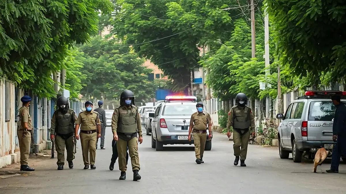 बॉम्बे हाईकोर्ट को फिर मिली बम की धमकी, खाली कराया गया कोर्ट परिसर